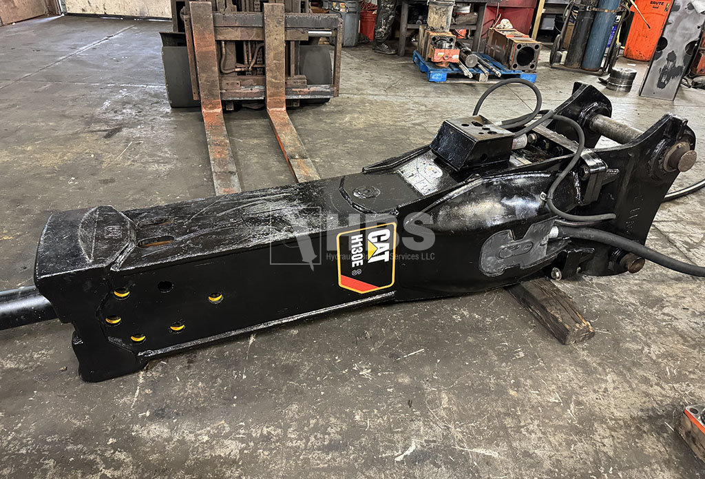 CAT H130E S - Top Mount Hydraulic Hammer - Image 2